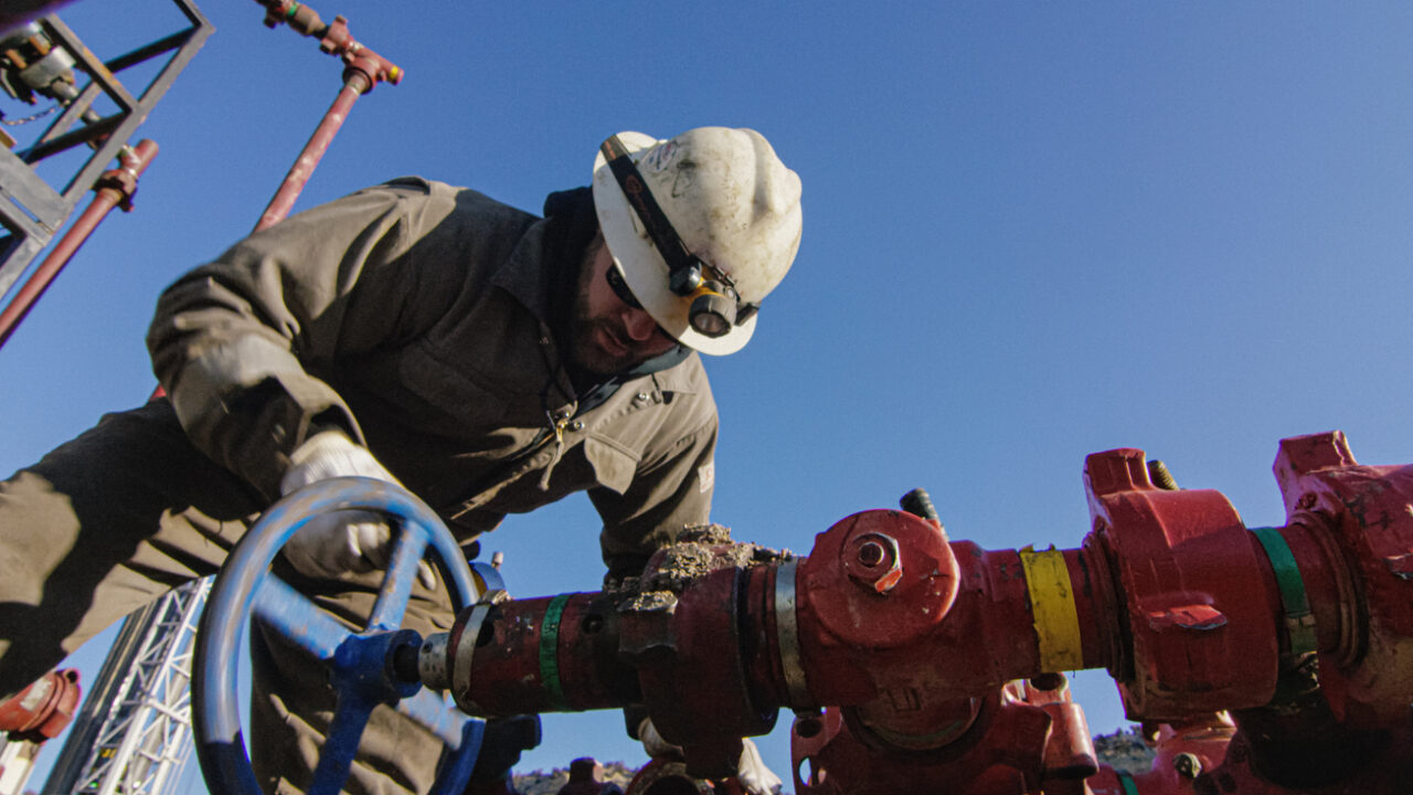 kamala harris fracking